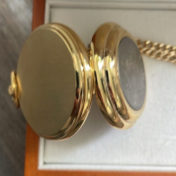 Vintage Colibri of London Coinhead Pocketwatch - Picture 7 of 10